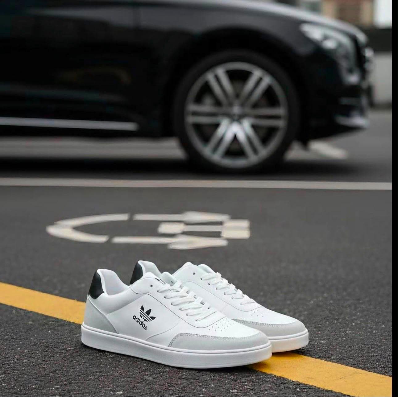 Adidas Casual White