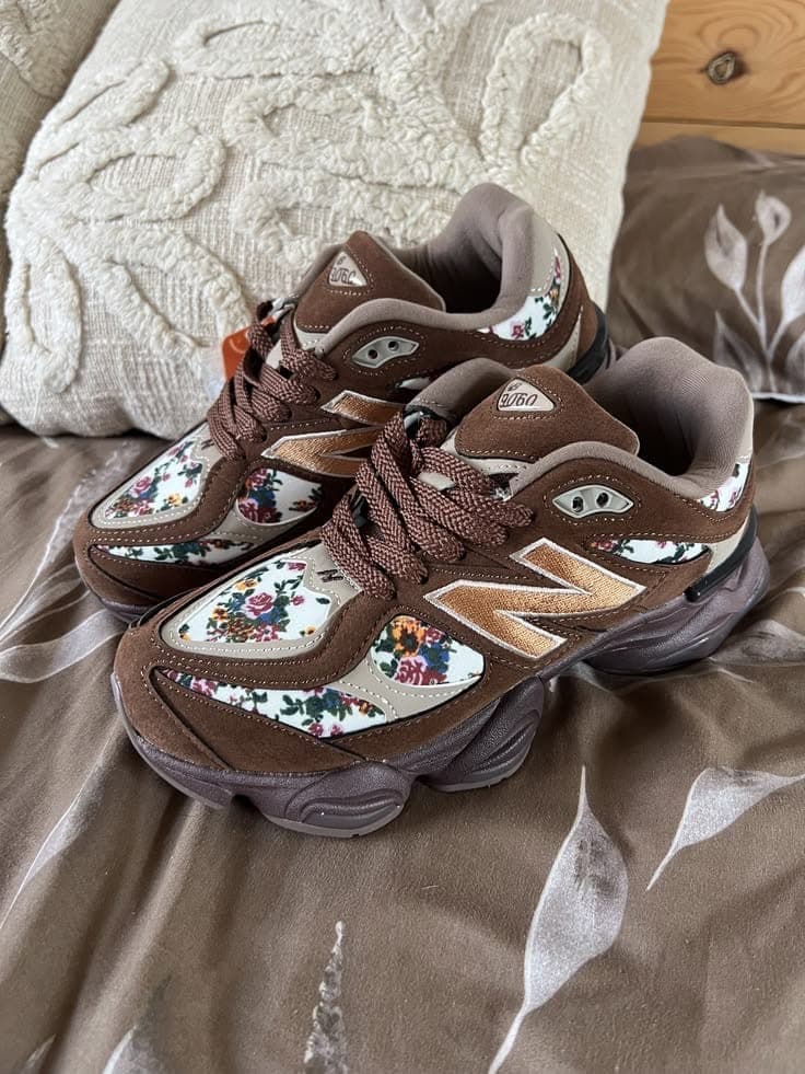 New Balance 9060 Atmos