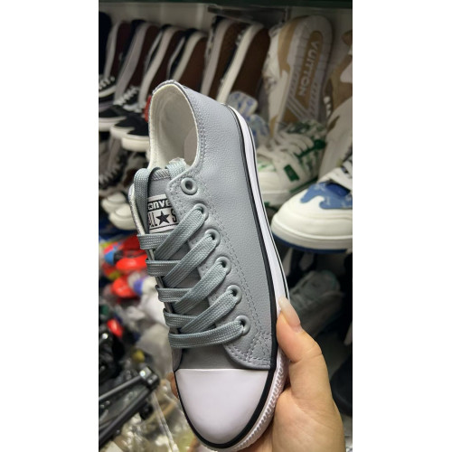 Converse Grey White