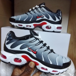 Nike TN Black-Grey
