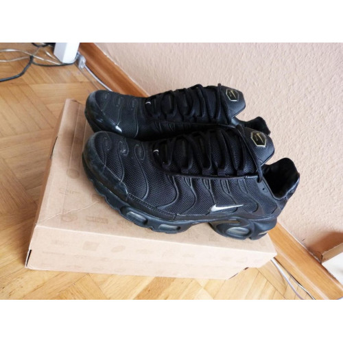 Nike TN Black